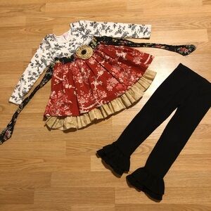 “Giggle Moon” 2pc set size 4